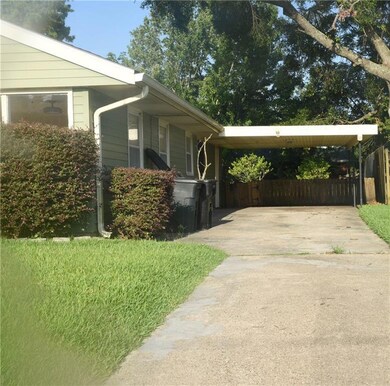 4826 Piety Dr, New Orleans, LA 70126 - photo 2