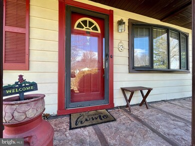 123 Cedar Dr, Doylestown, PA 18901 - photo 4