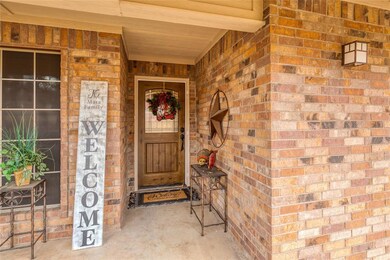 316 W Arbor Ct, Springtown, TX 76082 - photo 4