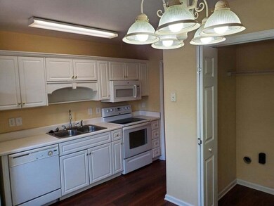 653 Brook Trail, Evans, GA 30809 - photo 6