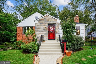 5606 Hawthorne St, Cheverly, MD 20785 - photo 2