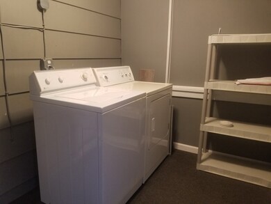 unlisted-address, Peru, IL 61354 - photo 6