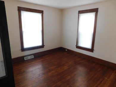 802 Collins Ave, Marysville, OH 43040 - photo 2