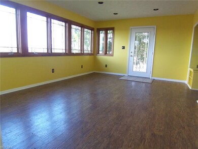 18X13 Sunroom.....