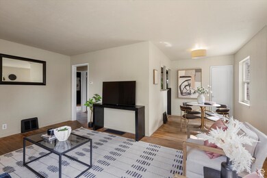 189 E Ross Dr S, Clearfield, UT 84015 - photo 7