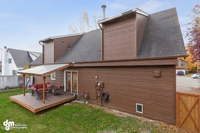 811 Jay Cir, Anchorage, AK 99504 - photo 2