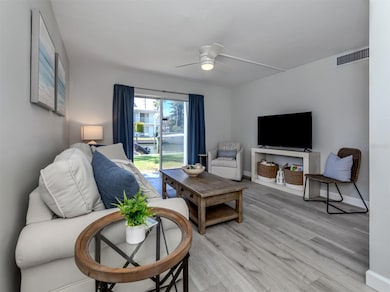 1001 Inlet Cir unit 171, Venice, FL 34285 - photo 3