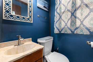 1/2 bath
