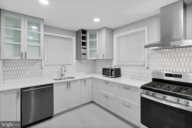 6344 Nicholson St, Falls Church, VA 22044 - photo 5