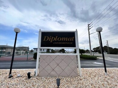Complex sign
