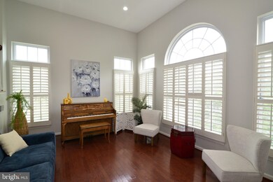 12470B Liberty Bridge Rd unit 101B, Fairfax, VA 22033 - photo 4