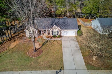 1433 Jefferson Walk Cir, Jefferson, GA 30549 - photo 2