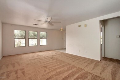 4015 E Hide Trl (8)