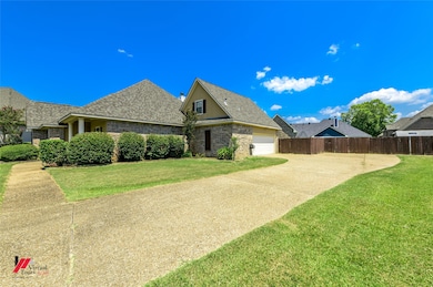 305 Tottenham Ct, Bossier City, LA 71111 - photo 4