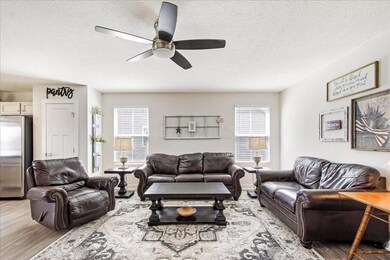 1525 Bahia Dr, Marysville, OH 43040 - photo 3