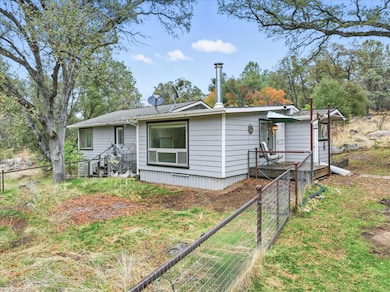 4489 Varain Rd, Mariposa, CA 95338 - photo 3