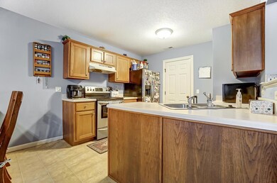 1735 Olladale Dr, Fort Wayne, IN 46808 - photo 7