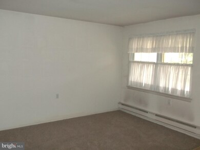 42 Dorchester Dr, Southampton, NJ 08088 - photo 6