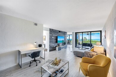 10475 Gulf Shore Dr unit 112, Naples, FL 34108 - photo 5