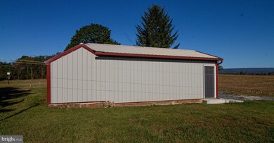 419 Twin Bridge Rd, Chambersburg, PA 17202 - photo 6