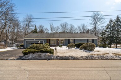89 Hennessey Ave, Brunswick, ME 04011 - photo 4