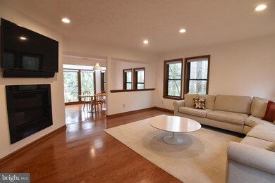 23307 Laurel Hill Dr, California, MD 20619 - photo 5