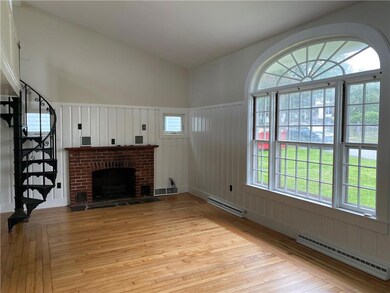 7 Eadie St, Newport, RI 02840 - photo 5