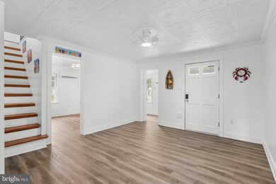 24 Nelson St, Colonial Beach, VA 22443 - photo 5