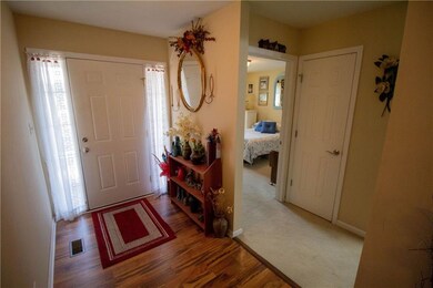 6072 N Stratton Ct, Columbus, IN 47203 - photo 4