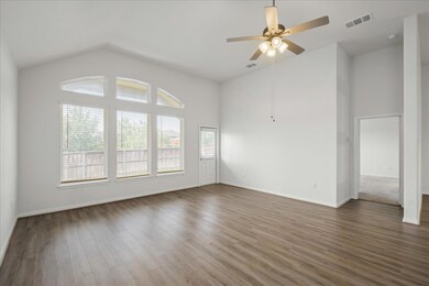 Unfurnished room with ceiling fan, wood finished 