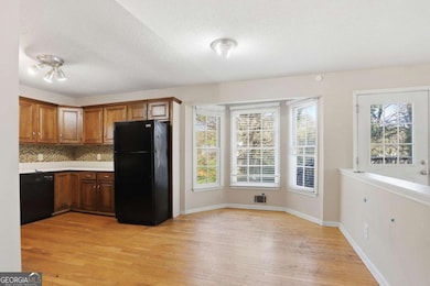 2994 Brooks Dr, Snellville, GA 30078 - photo 5