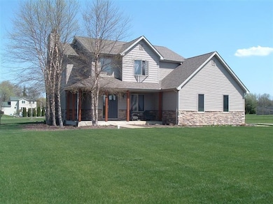 405 Meadowlark Ln, La Porte, IN 46350 - photo 2