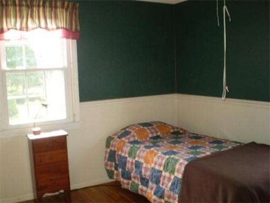 85 Maple St, Spencer, MA 01562 - photo 5