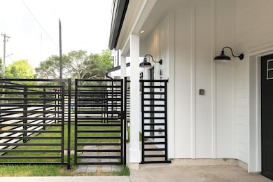 4707 Idaho St, Houston, TX 77021 - photo 7