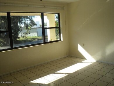 414 Mcleod Dr, Cocoa, FL 32922 - photo 4