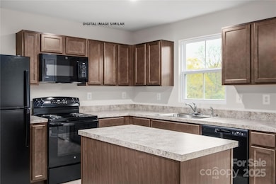 336 Maplestead St unit 1080, Lancaster, SC 29720 - photo 2