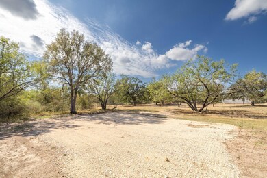 137 Wright Dr, Cedar Creek, TX 78612 - photo 6