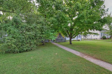 1512 E Watauga Ave, Johnson City, TN 37601 - photo 3
