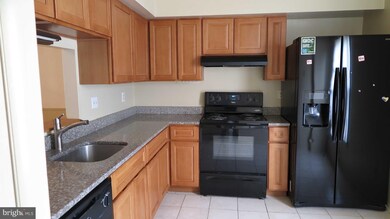 9454 Canterbury Riding, Laurel, MD 20723 - photo 2