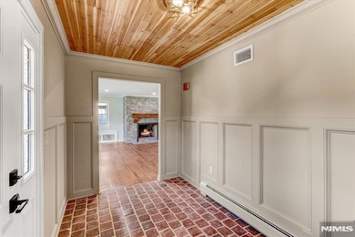 632 Fairview Place, Wyckoff, NJ 07481 - photo 4