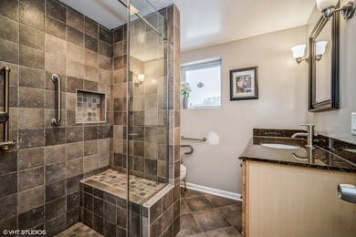 32 Glenview Rd, Glenview, IL 60025 - photo 6