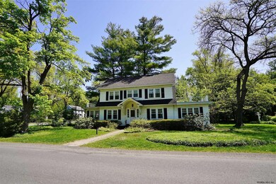 1498 Regent St, Schenectady, NY 12309 - photo 2