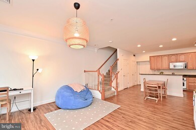 14740 Potomac Branch Dr unit 477A, Woodbridge, VA 22191 - photo 3
