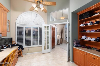 211 W Lisa Ln, Tempe, AZ 85284 - photo 5