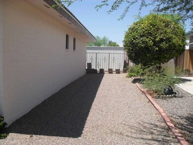 RV gate 2