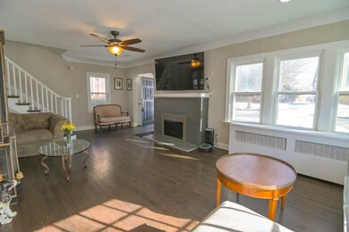 1418 N Jackson St, Waukegan, IL 60085 - photo 2