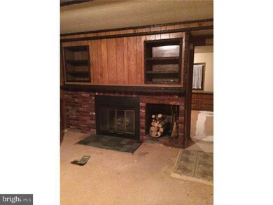 216 Eisenhower Ave, Williamstown, NJ 08094 - photo 5