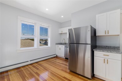 43 E George St unit 3, Providence, RI 02906 - photo 2