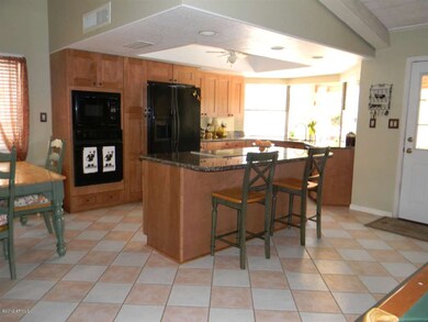 KITCHEN II