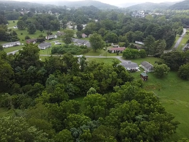 221 Orchard Add, Peterstown, WV 24963 - photo 3